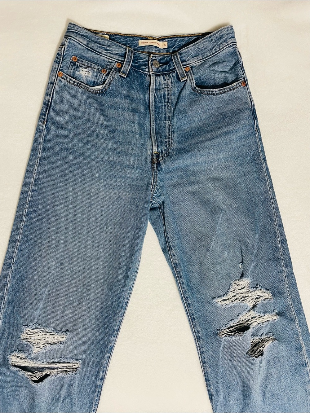 Levi’s Ribcage Straight Ankle Jeans